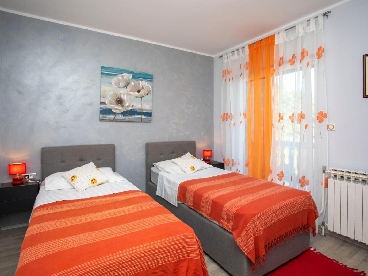 Apartment Olivia By Interhome Pićan Zewnętrze zdjęcie
